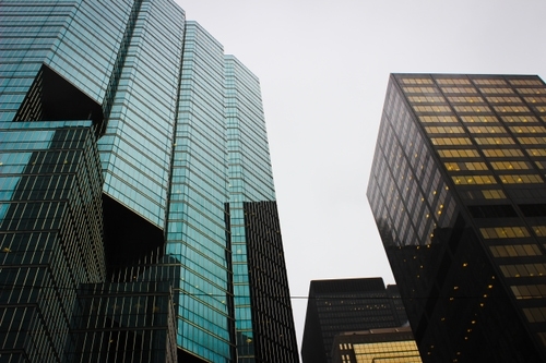 buildings-in-downtown-with-sky-perspective